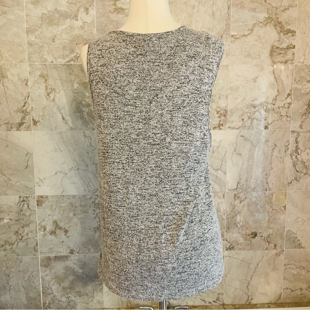 Riller & Fount Plunge Neck Tank Top - Picture 5 of 6